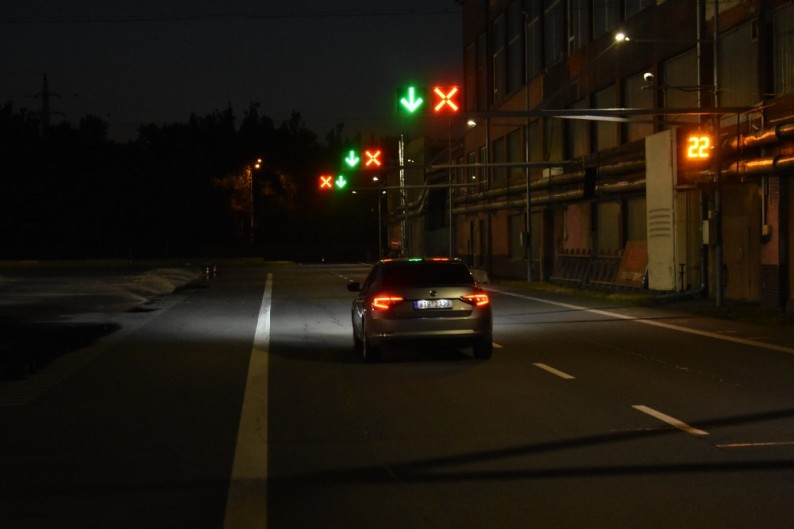 Noční škola smyku – zažijete, jaké to je mít auto pod kontrolou, když svět spí - 4h