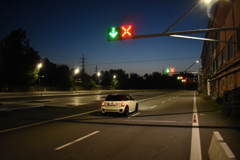 Noční škola smyku – zažijete, jaké to je mít auto pod kontrolou, když svět spí - 4h