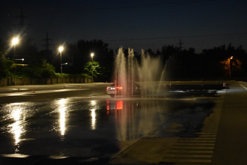 Noční škola smyku – zažijete, jaké to je mít auto pod kontrolou, když svět spí - 4h