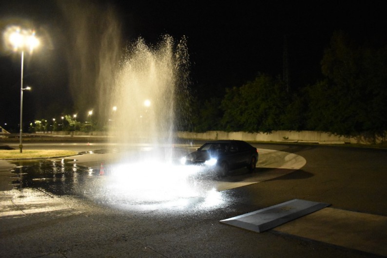 Noční škola smyku – zažijete, jaké to je mít auto pod kontrolou, když svět spí - 4h