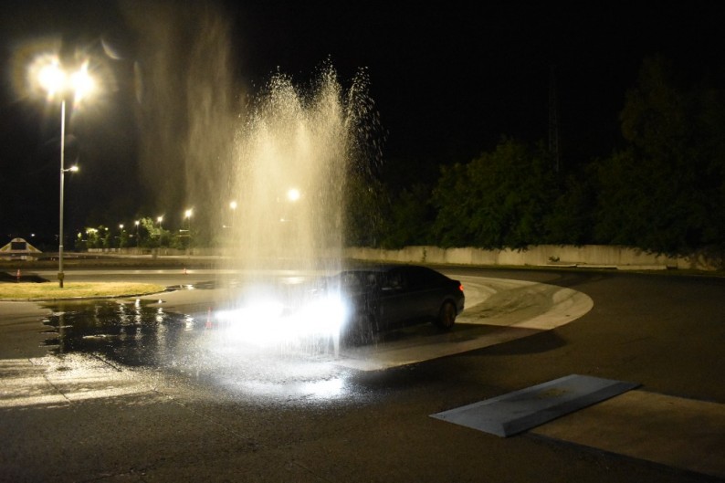 Noční škola smyku – zažijete, jaké to je mít auto pod kontrolou, když svět spí - 4h