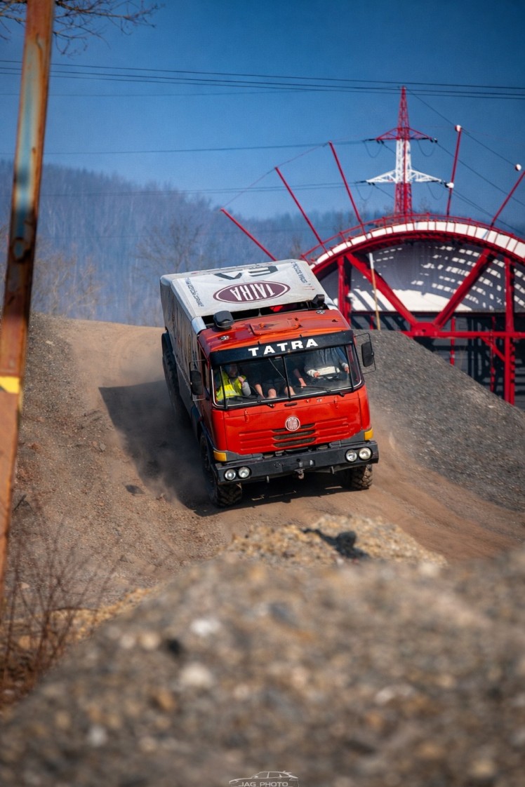 Adrenalinová jízda s Rallye speciálem Tatra 815 4x4