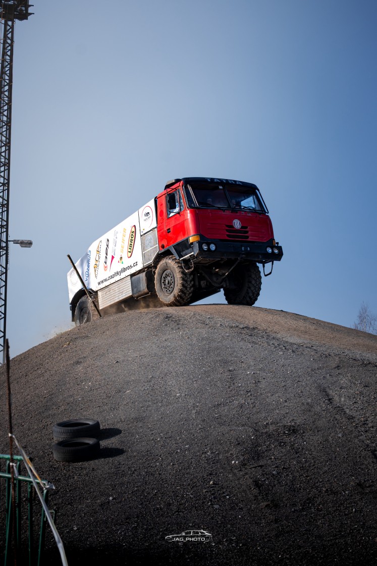 Adrenalinová jízda s Rallye speciálem Tatra 815 4x4