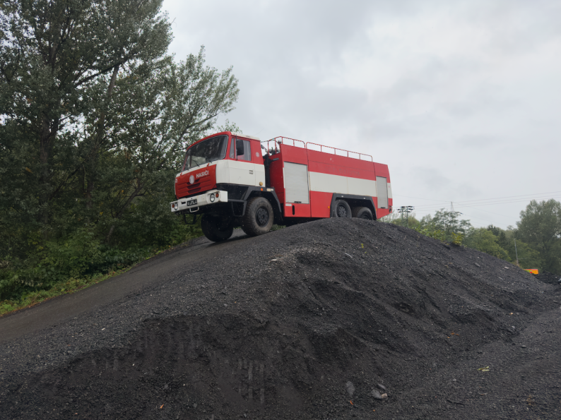Jízda terénem v TATŘE 815 CAS32